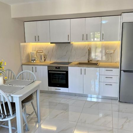 Arian Apartments 아르고스톨리온 외부 사진