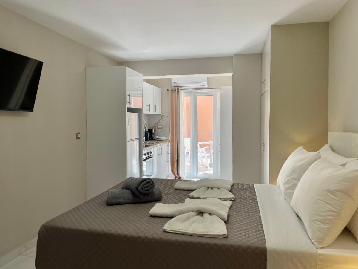 Arian Apartments 아르고스톨리온 외부 사진