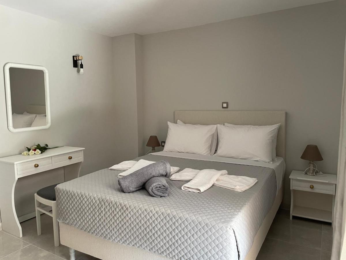 Arian Apartments 아르고스톨리온 외부 사진